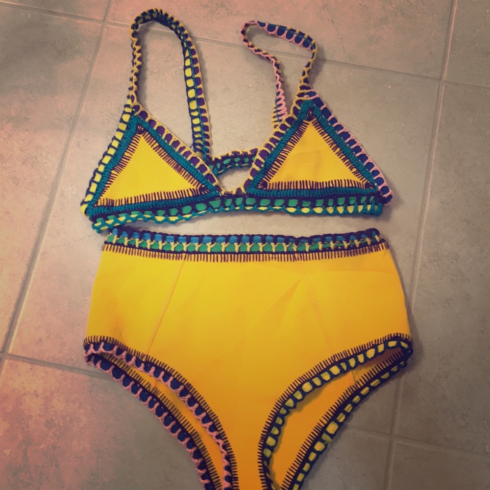 Kiini Bathing Suit-Top & Bottom Size L